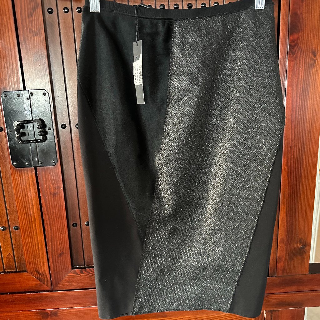 Nwt Elie Tahari Milano Mixed-Media Pencil Skirt In Black (Us 4)